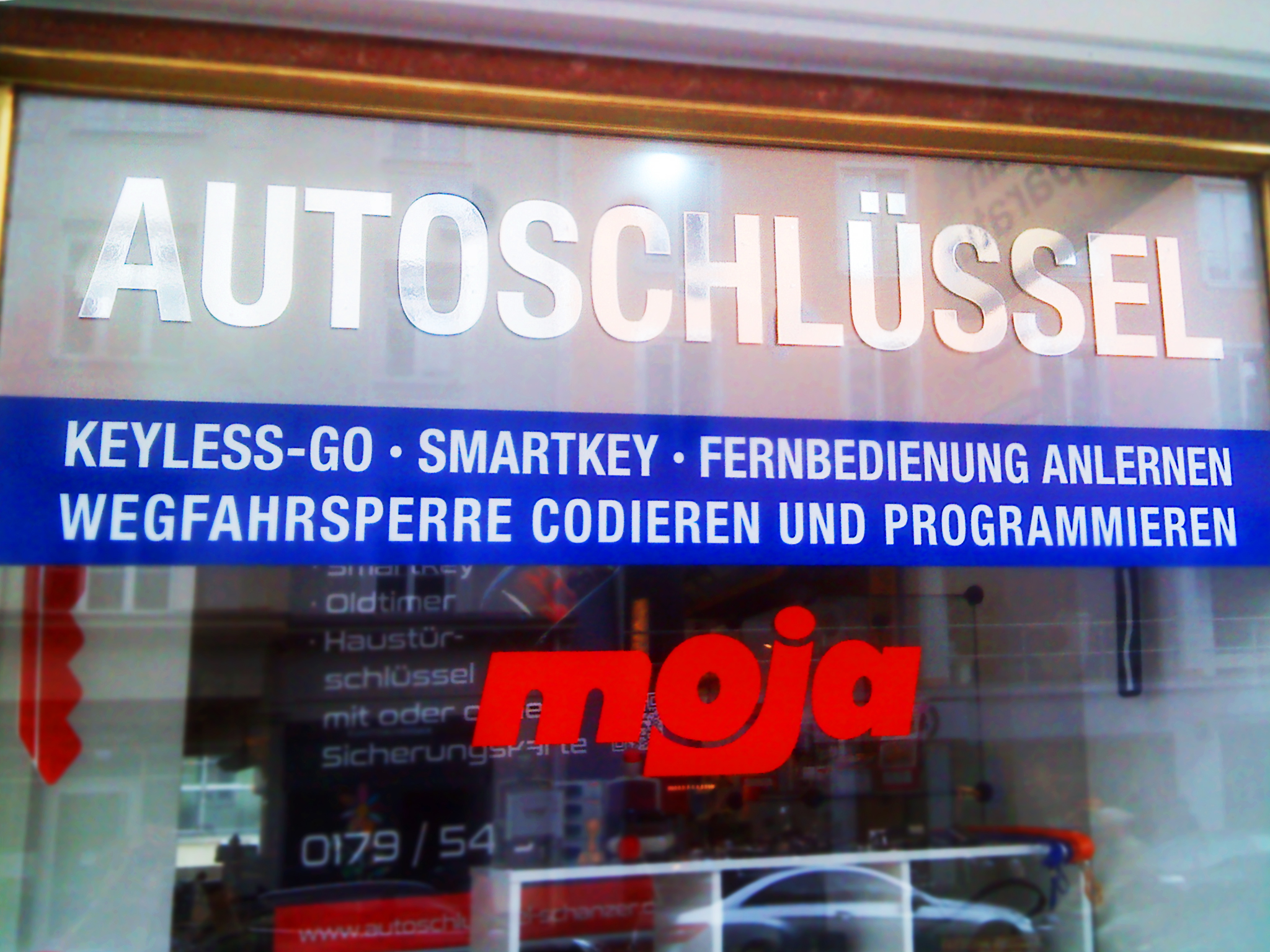 Autoschlüsselservice in München Schwabing - Kompetent und zuverlässiger Autoschlüsseldienst an der Hohenzollernstraße.