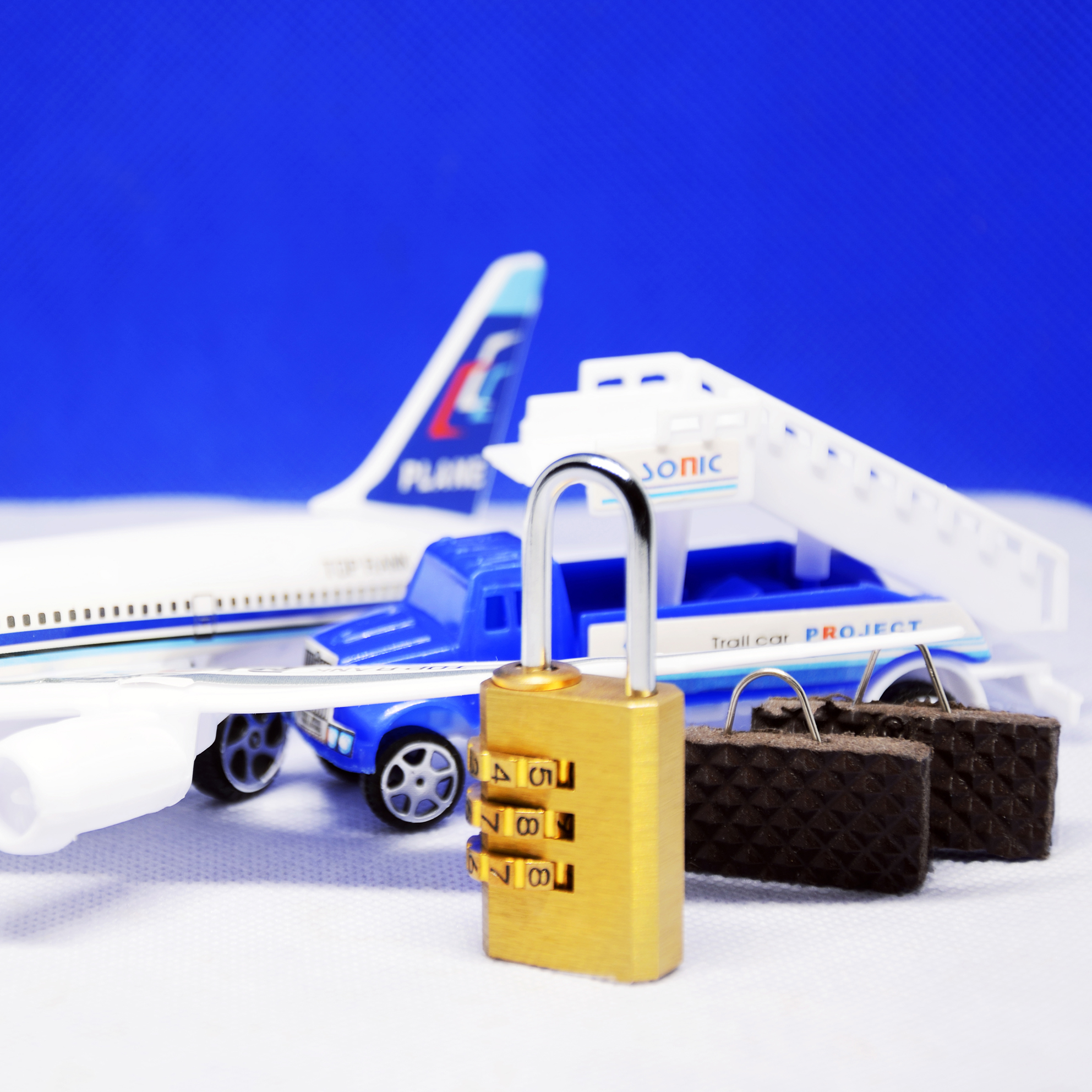 <br />
<b>Warning</b>:  Undefined variable $kl_liste_bild in <b>/home/al76tgm1mylb/webseiten/classes/class.crudpreisedetailmieten.php</b> on line <b>250</b><br />
<br />
<b>Warning</b>:  Trying to access array offset on null in <b>/home/al76tgm1mylb/webseiten/classes/class.crudpreisedetailmieten.php</b> on line <b>250</b><br />
