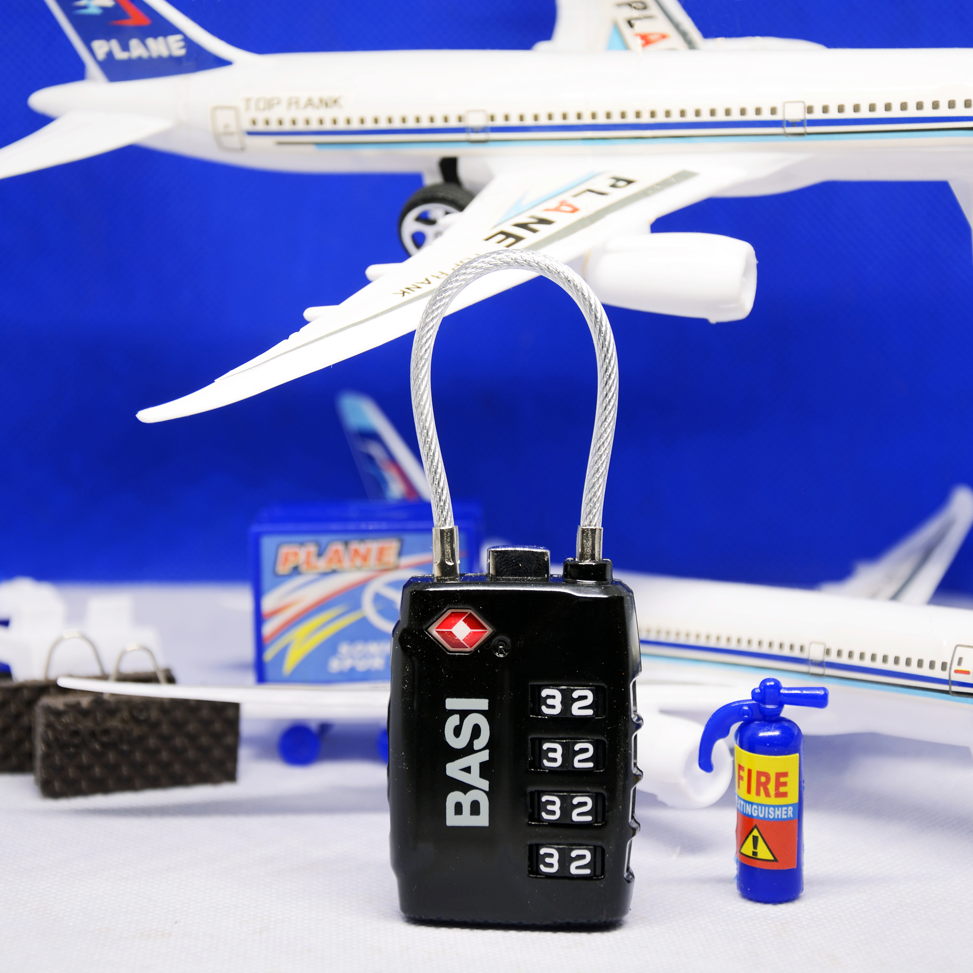 <br />
<b>Warning</b>:  Undefined variable $kl_liste_bild in <b>/home/al76tgm1mylb/webseiten/classes/class.crudpreisedetailmieten.php</b> on line <b>250</b><br />
<br />
<b>Warning</b>:  Trying to access array offset on null in <b>/home/al76tgm1mylb/webseiten/classes/class.crudpreisedetailmieten.php</b> on line <b>250</b><br />
