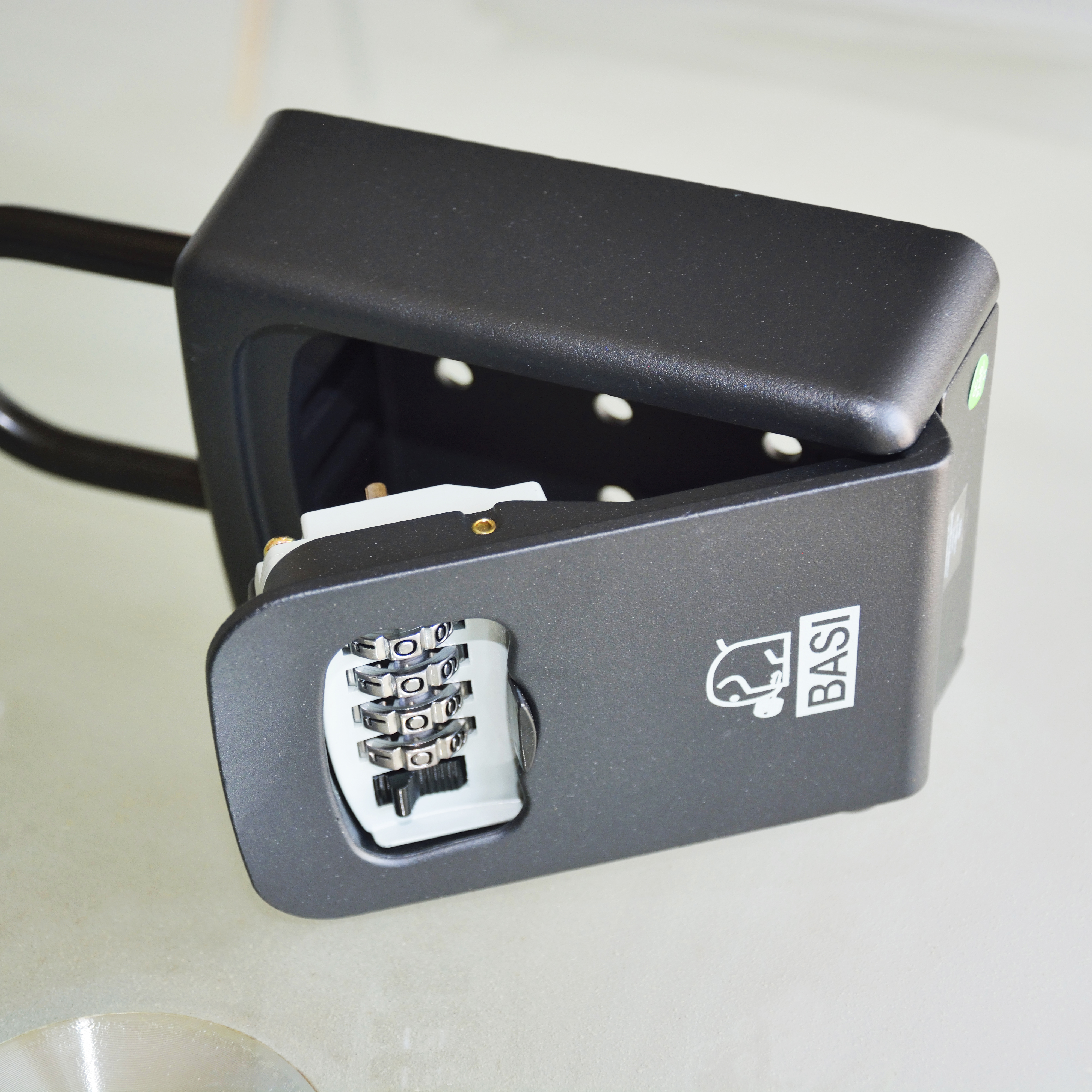 <br />
<b>Warning</b>:  Undefined variable $kl_liste_bild in <b>/home/al76tgm1mylb/webseiten/classes/class.crudpreisedetailmieten.php</b> on line <b>250</b><br />
<br />
<b>Warning</b>:  Trying to access array offset on null in <b>/home/al76tgm1mylb/webseiten/classes/class.crudpreisedetailmieten.php</b> on line <b>250</b><br />
