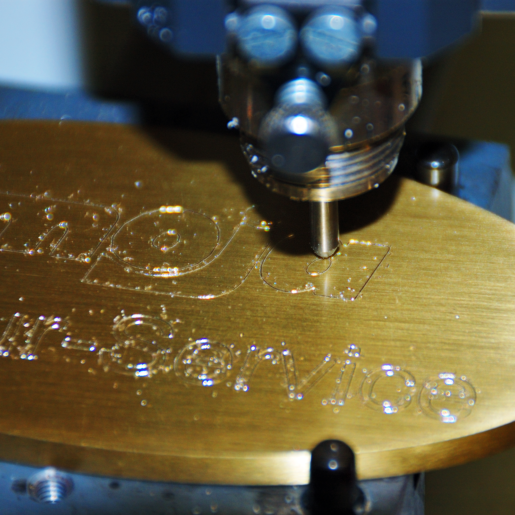 <br />
<b>Warning</b>:  Undefined variable $kl_liste_bild in <b>/home/al76tgm1mylb/webseiten/classes/class.crudpreisedetailmieten.php</b> on line <b>256</b><br />
<br />
<b>Warning</b>:  Trying to access array offset on null in <b>/home/al76tgm1mylb/webseiten/classes/class.crudpreisedetailmieten.php</b> on line <b>256</b><br />
